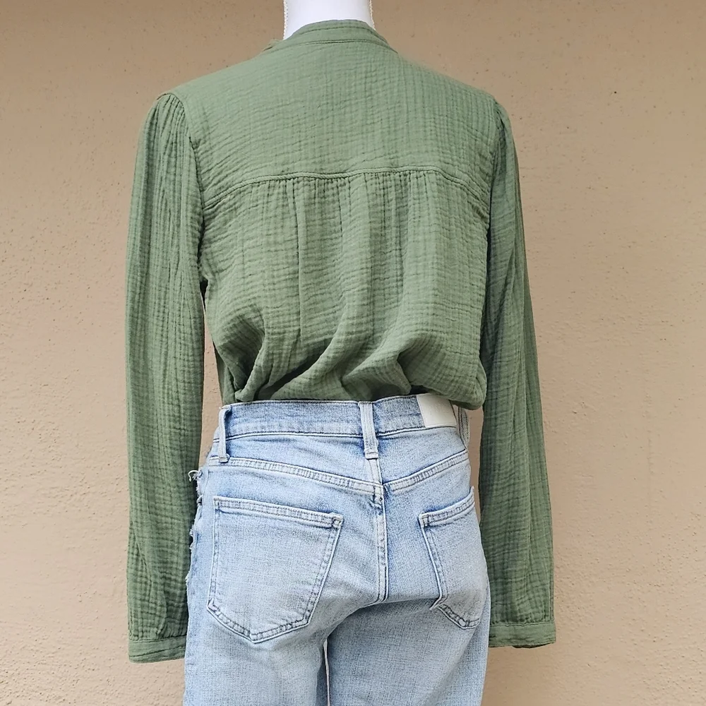 J. Crew Utility Green Fresco Soft Pull Over Gauzey Top Size Small